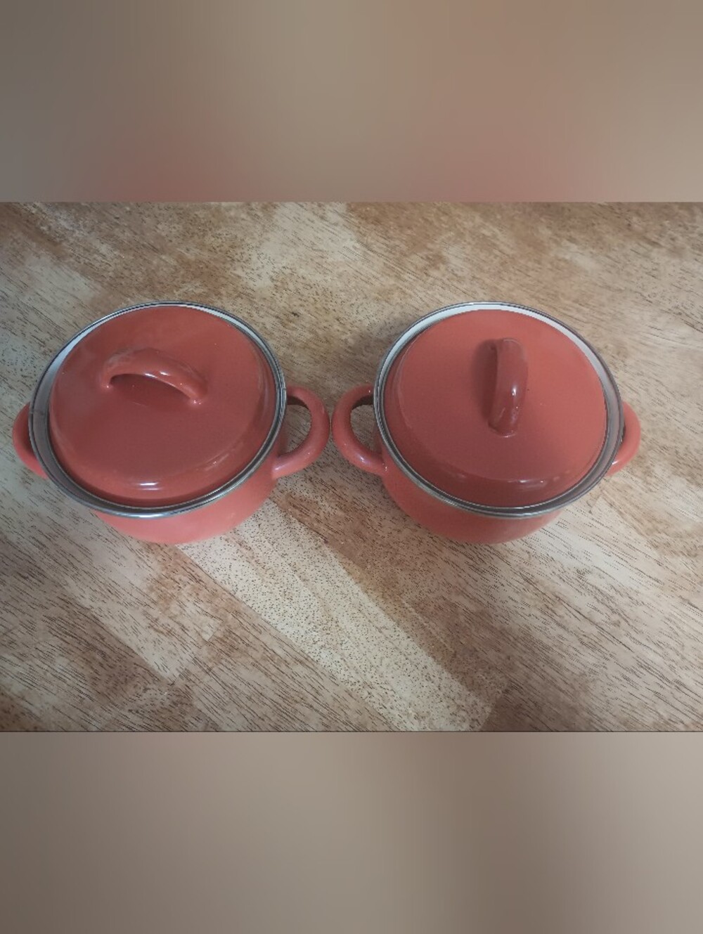 2 Mini Enamel Pots/Bowls With Lids. Orange